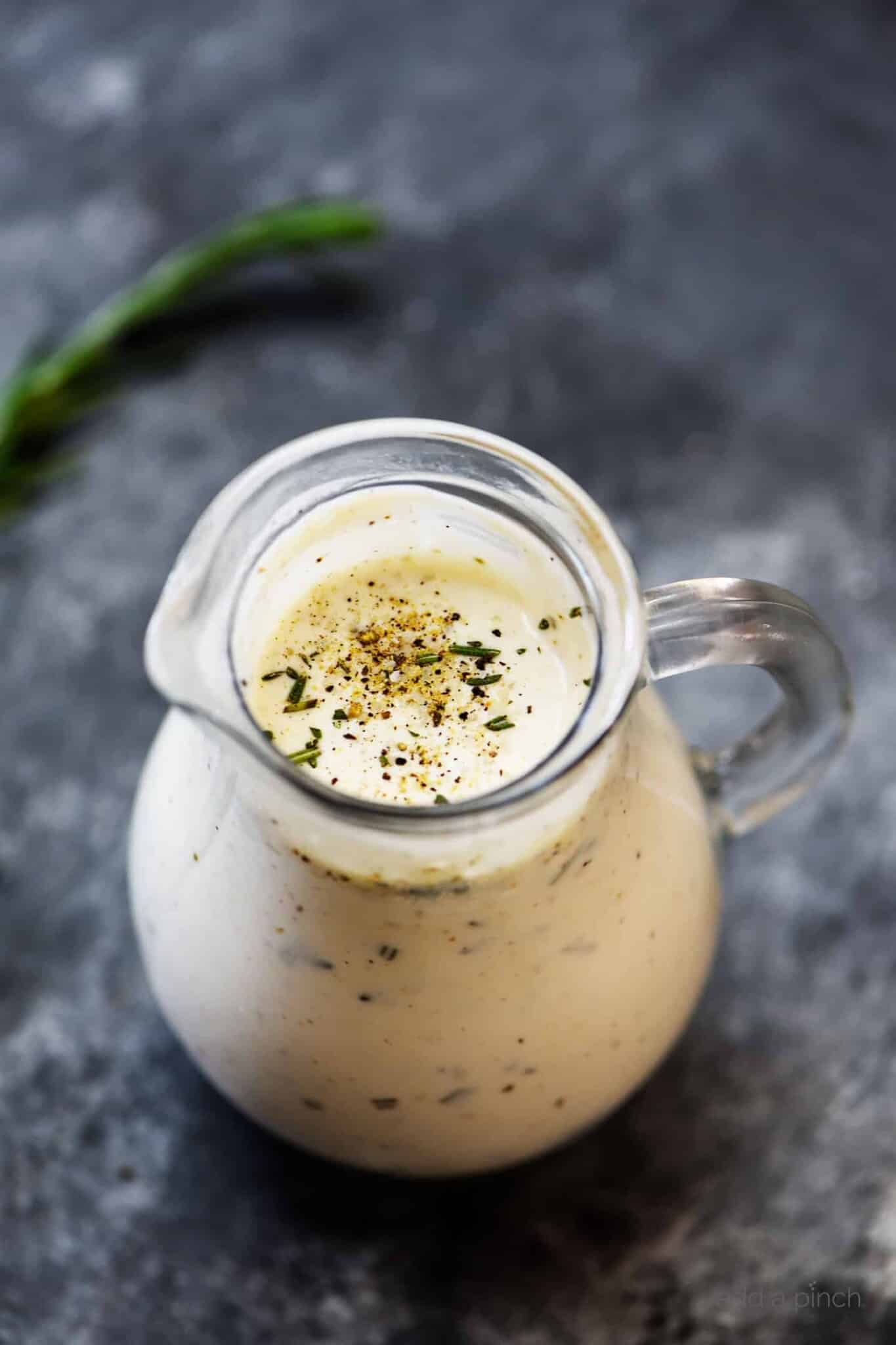 Easy Homemade Rosemary Ranch Dressing: A Fresh Flavor Twist